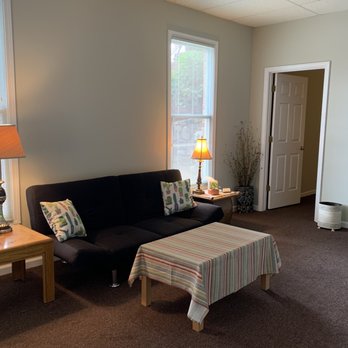 Thrive - Mind & Body Massage - Reception Lounge - Massage Therapy Near Me - Roanoke, Virginia
