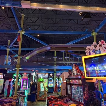 Main Event Gilbert - Completely empty ropes course (with a 2+ hour wait). - Bowling Near Me - Gilbert, Arizona