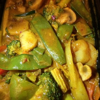 Burlington Jade - Veggie curry - good - basically veggies and curry powder, needs coconut milk or cream to make richer - Chinese Near Me - Burlington, Massachusetts