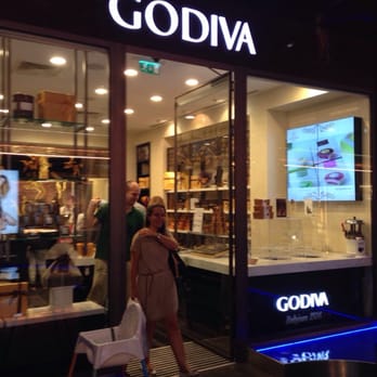 Godiva - Chocolatiers & Shops Near Me - Istanbul, 34