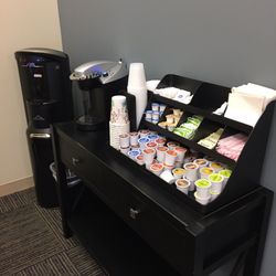University Dental Associates Northlake - Refreshment area