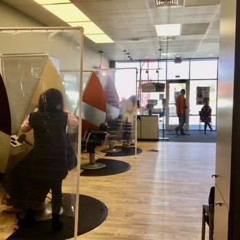 Great Clips - Clean environment - Hair Salons Near Me - Greensboro, North Carolina Great Clips - Clean environment - Hair Salons Near Me - Greensboro, North Carolina