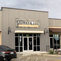 The Argyle Open - Front Entrance