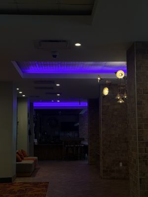 La Quinta Inn & Suites by Wyndham New Orleans Downtown by null