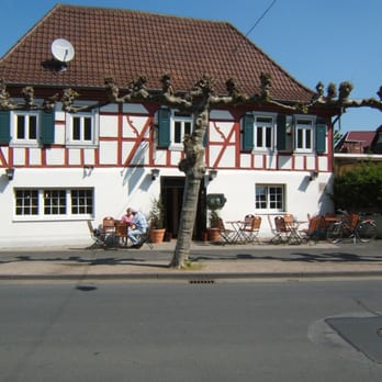 Zum Karpfen - Gaststätte Zum Karpfen - Pubs Near Me - Gernsheim, HE