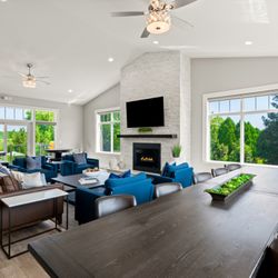 Saddle Brook Apartments