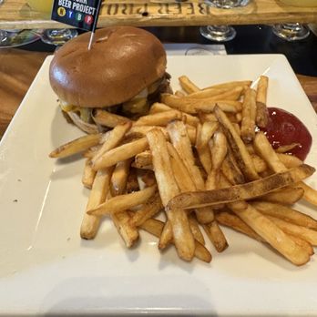 New York Beer Project - Celebration sandwich - Breweries Near Me - Orchard Park, New York