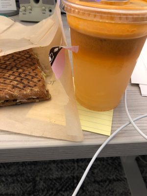 JOE & THE JUICE by null