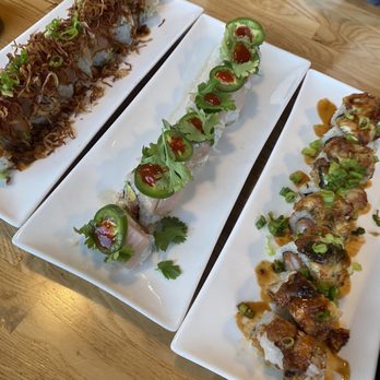 Roll Call - Delicious - Sushi Bars Near Me - Los Angeles, California