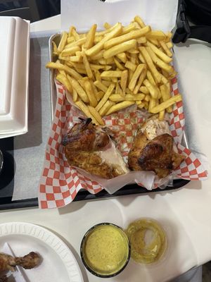 Munay Rotisserie Chicken & Grill /Munay el Mejor Pollo a la Brasa by null