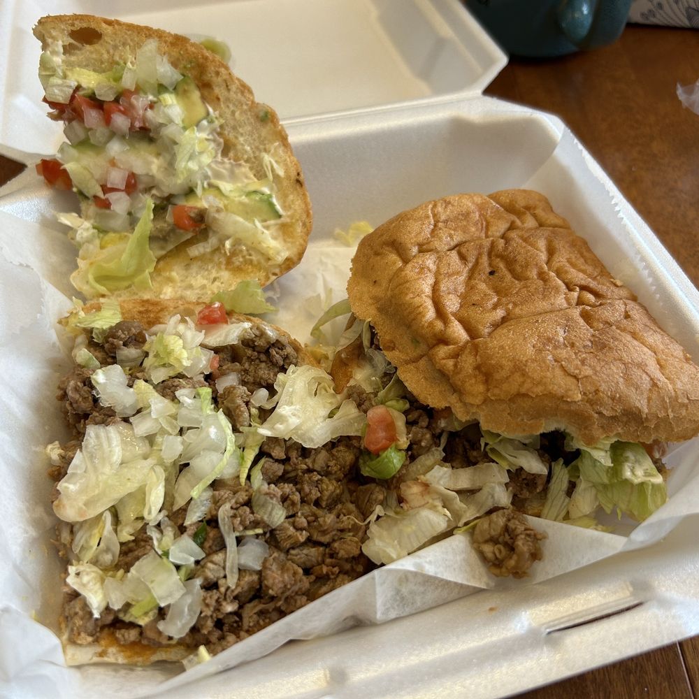 Taqueria Charros - Asada Torta - Food Trucks Near Me - Hoover, Alabama