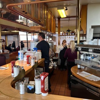Le Croissant - Inside counter area - they also have outside patio - Breakfast & Brunch Near Me - San Rafael, California Le Croissant - Inside counter area - they also have outside patio - Breakfast & Brunch Near Me - San Rafael, California