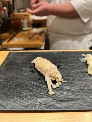 Manten Sushi Nihonbashi by null