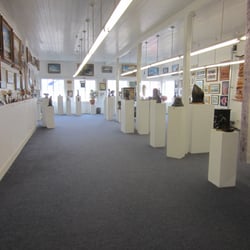 Tsunami Gallery