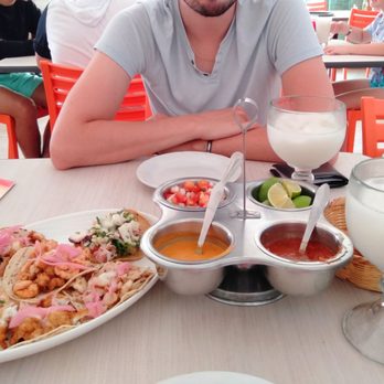 El Sazon Del Camaron - Round one of our feast - check out the sauces and horchata goblets! - Seafood Near Me - Cozumel, ROO El Sazon Del Camaron - Round one of our feast - check out the sauces and horchata goblets! - Seafood Near Me - Cozumel, ROO