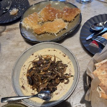Rumis Kitchen - Lamb hummus, crispy rice - Persian/Iranian Near Me - Houston, Texas