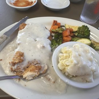 Alena's Tex-Mex Café - Chicken Fried Chicken with mashed potatoes and mixed grilled vegetables. Comes with Texas toast. - Seafood Near Me - Hurst, Texas