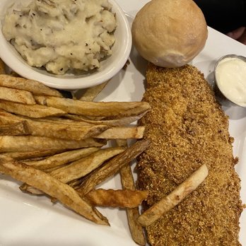 Star Bar Grill - Cat-Ch Your Fish Platter/catfish - American Near Me - Branson, Missouri