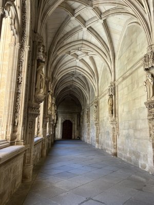 Monasterio de San Juan de los Reyes by null