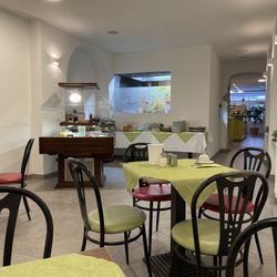 Hotel Adler - 01.2024 Frühstücksraum