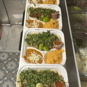Tacos La Mexicana - Street tacos combo - Food Trucks Near Me - Mounds View, Minnesota Tacos La Mexicana - Street tacos combo - Food Trucks Near Me - Mounds View, Minnesota