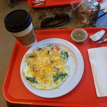 Courtyard Cafe - Egg white omelette - Cafes Near Me - Los Angeles, California