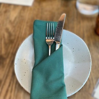 Lingua Franca - A really good napkin that doesn't slide off your lap! - Burgers Near Me - Los Angeles, California