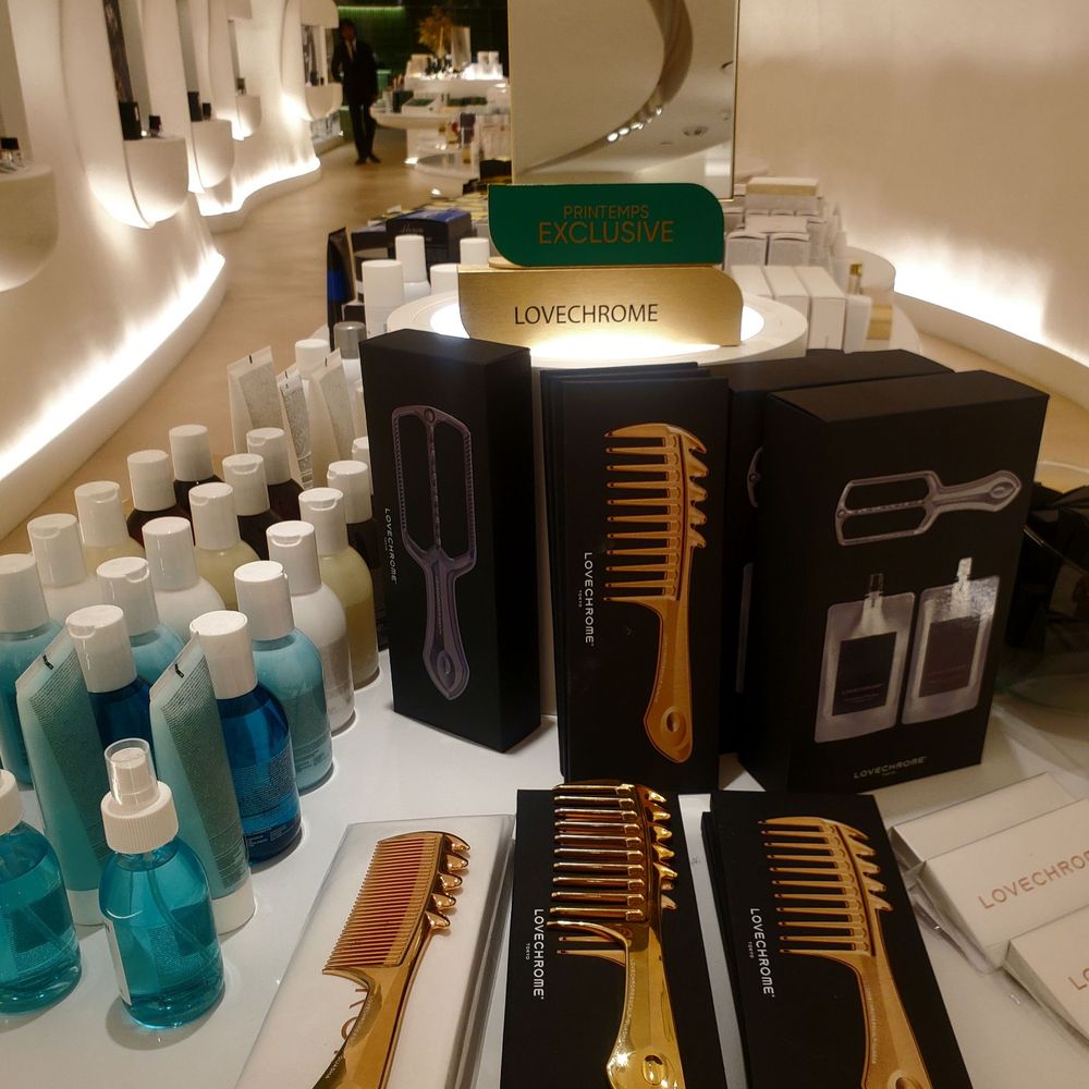 Printemps - Hair stylist stocking stuffers - - - 3/10/2026 - Department Stores Near Me - New York, New York Printemps - Hair stylist stocking stuffers - - - 3/10/2026 - Department Stores Near Me - New York, New York