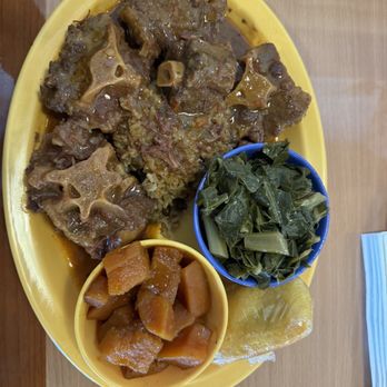 Comfort Foodies - Stewed Oxtails - Soul Food Near Me - Houston, Texas Comfort Foodies - Stewed Oxtails - Soul Food Near Me - Houston, Texas