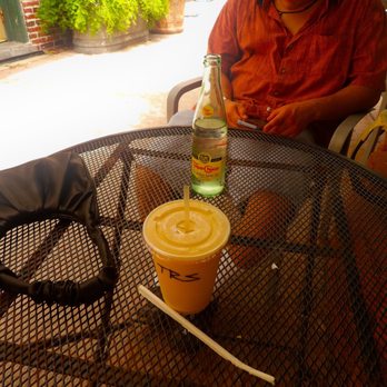 MOD Coffeehouse - Outside - Coffee & Tea Near Me - Galveston, Texas