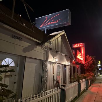 Vino Wine & Tapas Room - Wine Bars Near Me - Tarzana, California