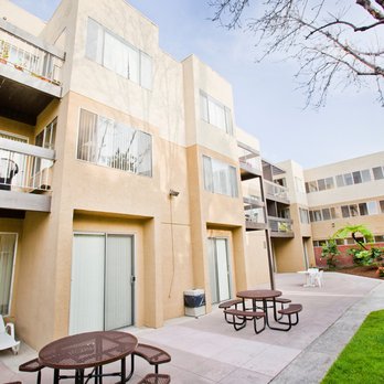 Oak Park - Apartments Near Me - Monrovia, California Oak Park - Apartments Near Me - Monrovia, California