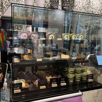 Nana’s Green Tea - Case pastries - Japanese Near Me - Seattle, Washington