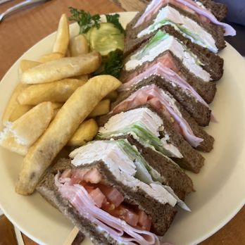 Tallyrand Restaurant - Monte Carlo club - Diners Near Me - Burbank, California Tallyrand Restaurant - Monte Carlo club - Diners Near Me - Burbank, California