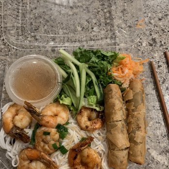 Ramona Pho & Grill - Shrimp and eggroll rice vermicelli - yum! - Vietnamese Near Me - Ramona, California Ramona Pho & Grill - Shrimp and eggroll rice vermicelli - yum! - Vietnamese Near Me - Ramona, California