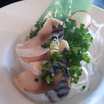 Sushi Omigoto - Thick unprofessionally cut pieces of mackerel. Not even a shiso leaf on the plate. Borderline taste. - Sushi Bars Near Me - Mississauga, Ontario Sushi Omigoto - Thick unprofessionally cut pieces of mackerel. Not even a shiso leaf on the plate. Borderline taste. - Sushi Bars Near Me - Mississauga, Ontario