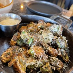 Stateside Tap + Tavern - Delicious Brussels!