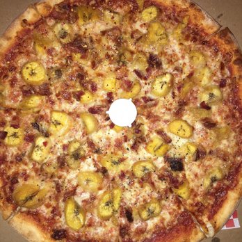 Pina's Pizza - Tropical pizza: bacon and plantains. Better than it may sound at first. Totally try it! - Pizza Near Me - Miami, Florida Pina's Pizza - Tropical pizza: bacon and plantains. Better than it may sound at first. Totally try it! - Pizza Near Me - Miami, Florida