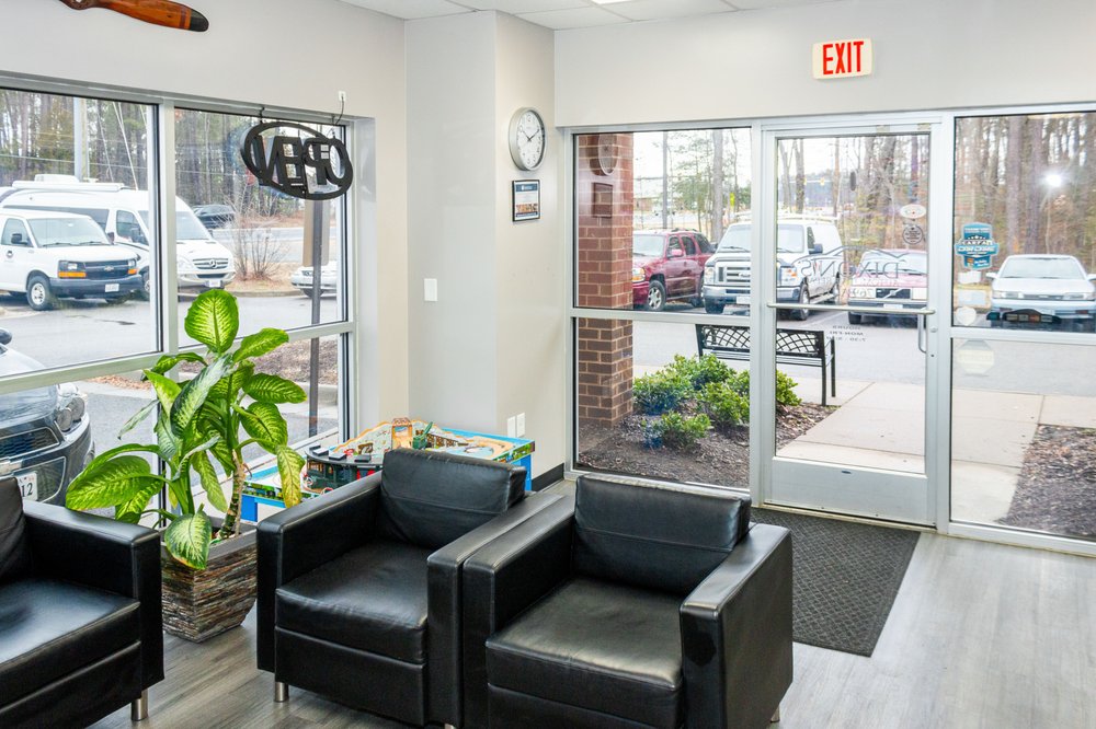 DIXON’S AUTOMOTIVE REPAIR Updated August 2024 18 Photos 9440