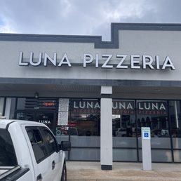 Exterior photo of Luna Pizzeria - Houston, Texas Exterior photo of Luna Pizzeria - Houston, Texas