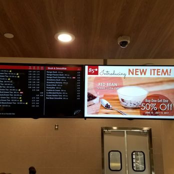 85°C Bakery Cafe-Glendale - Electronic menu board. - Bakeries Near Me - Glendale, California