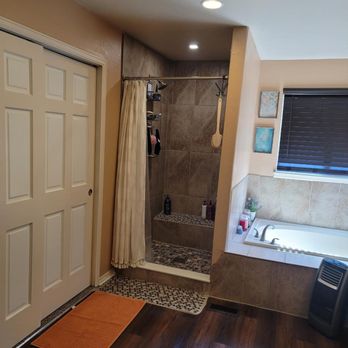 Custom Creations - Handyman Near Me