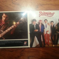 Cafe Concierto Mercantil - Single Burning dedicado en uno de las 3 visitas de los viejos rockeros al Mercantil