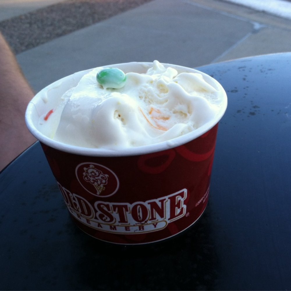 Cold Stone Creamery - Cake batter with m&ms mixed in. Fantastic - Ice Cream & Frozen Yogurt Near Me - St. Cloud, Minnesota Cold Stone Creamery - Cake batter with m&ms mixed in. Fantastic - Ice Cream & Frozen Yogurt Near Me - St. Cloud, Minnesota