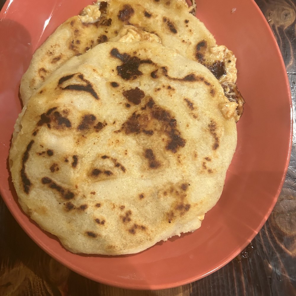 Mi Lindo Cancun Grill - Pollo y queso Pupusas (2PC) - Mexican Near Me - Annapolis, Maryland