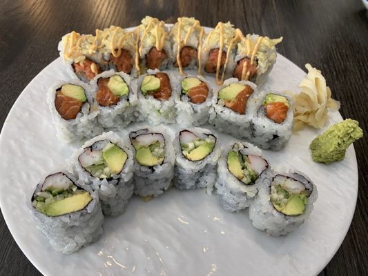 Mangetsu Sushi by null