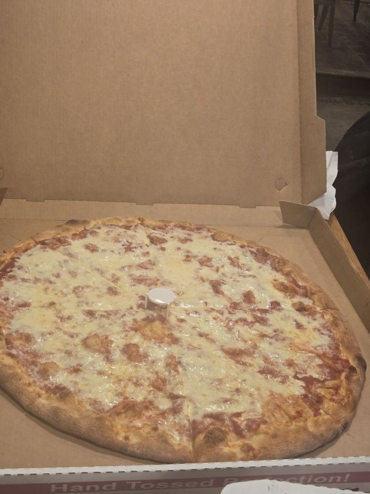 Food from Goodfellas Pizzeria