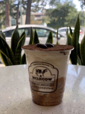 Sweet Cow Cafe - Ice Cream | Bubble Tea | Dessert by null