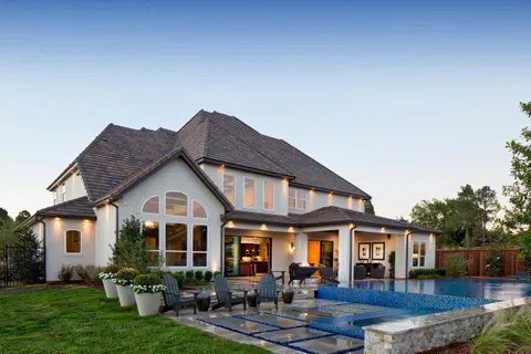 Slide of Snow Roofing and Exteriors