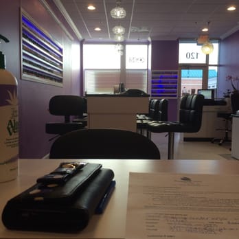 Diamond Nail Lounge - Nail bar for manicures. - Nail Salons Near Me - Sterling, Virginia